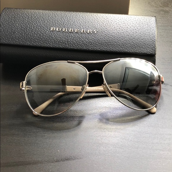Sunglasses main image 4
